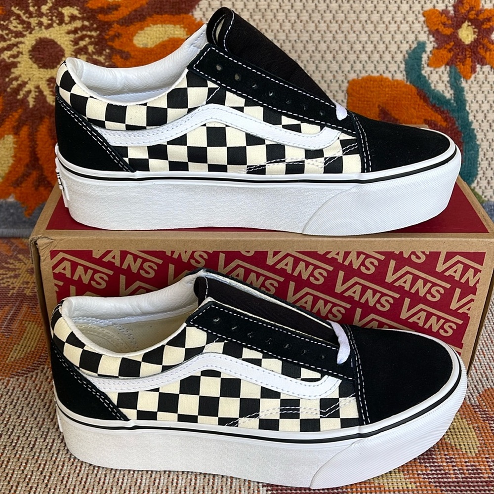 Vans WMNS Old Skool Stacked
Checkerboard Black/Classic
VN0A7Q5MTYQ
Platforms - Picture 5 of 16